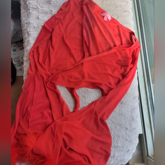 NWOT DollsKill Hollywood Dream Red Top - Picture 2 of 2